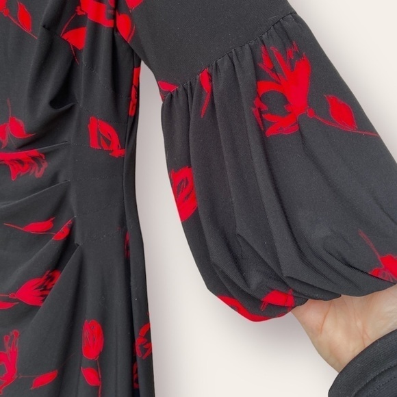Lauren Ralph Lauren Black with Red Floral Dress Size 10 - Picture 3 of 7